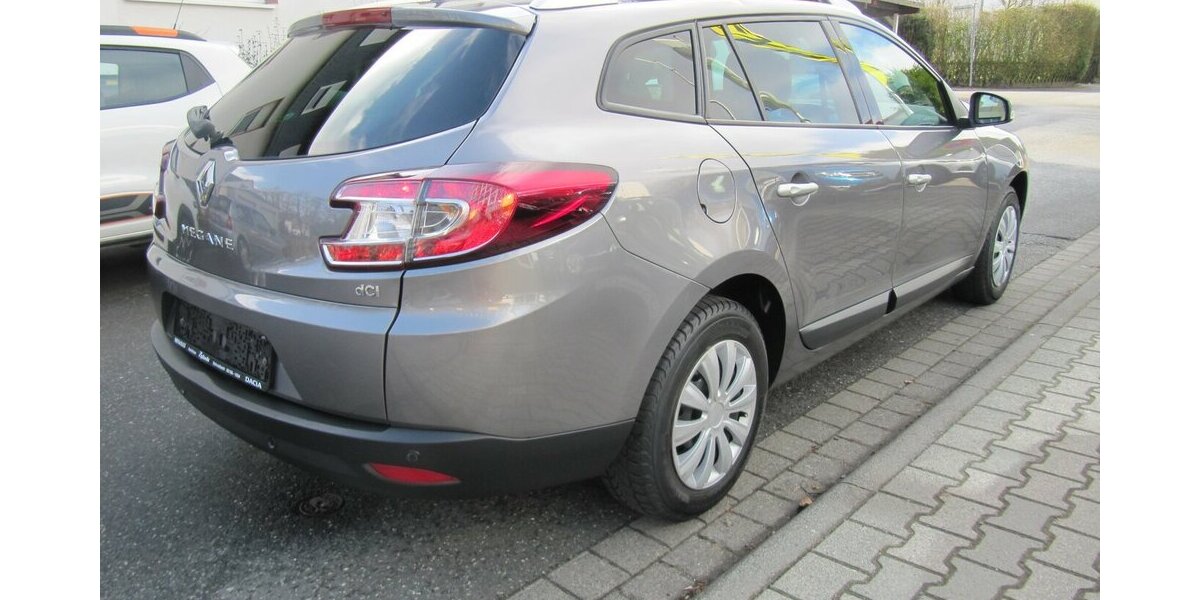 Renault Megane Dynamique -Klima- AHK+ Insp+ 143.547 km 4.250 &euro; Schwalbach/Taunus 65824