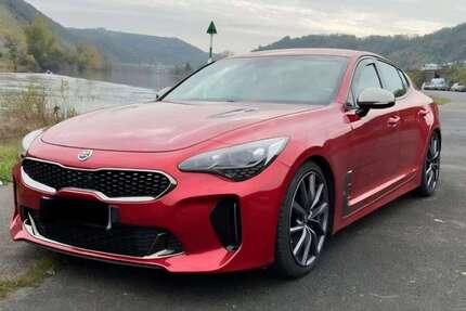 Kia Stinger 121.000 km 24.600 &euro; Kleinostheim 63801