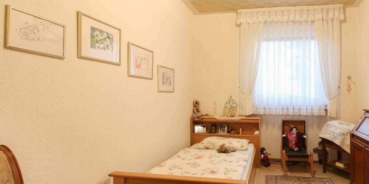Etagenwohnung Bischofsheim - 3 Zimmer, 80 m&sup2;, 249.000&euro; | Angebot:26418474