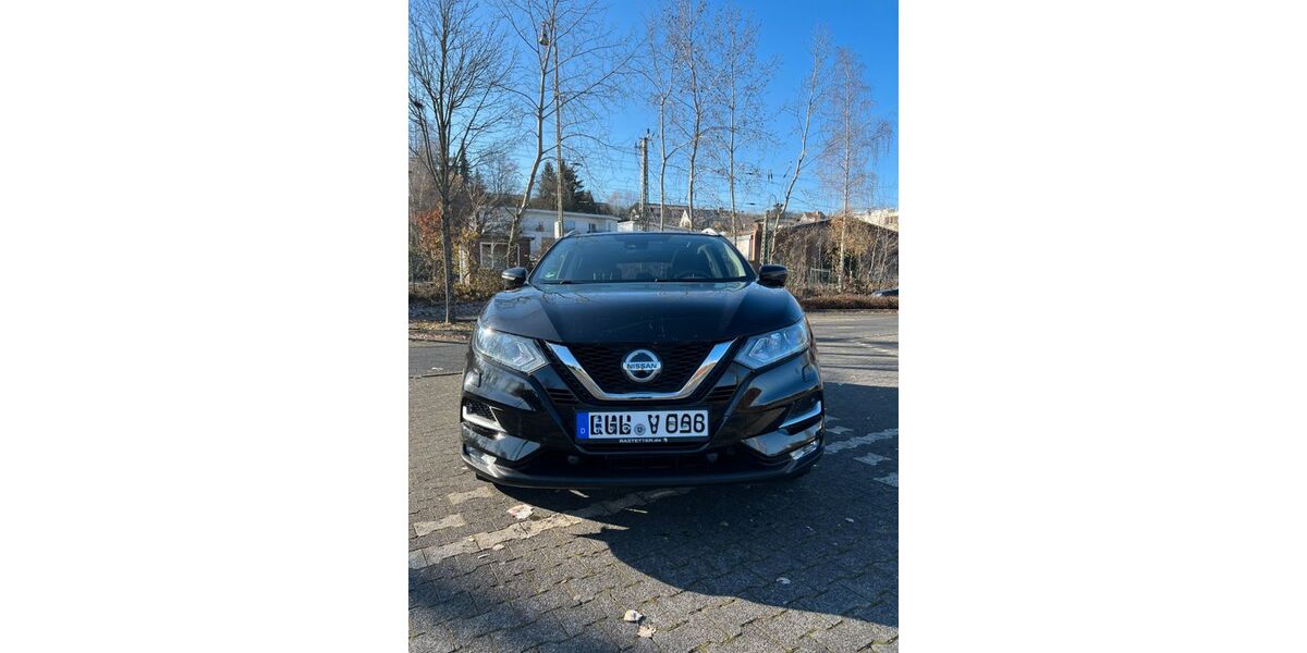Nissan Qashqai 58.300 km 13.900 &euro; Niedernhausen 65527