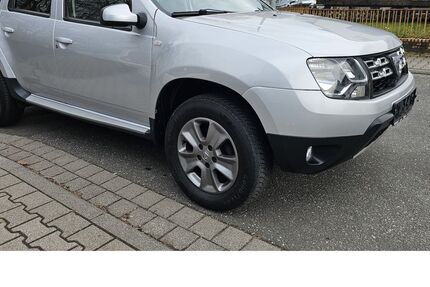 Dacia Duster 212.900 km 6.495 &euro; Schwalbach/Taunus 65824
