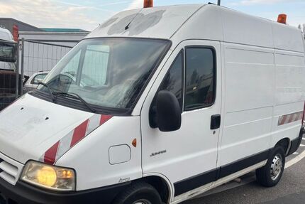 Citroen Jumper 109.000 km 2.990 &euro; Frankfurt am Main 65933
