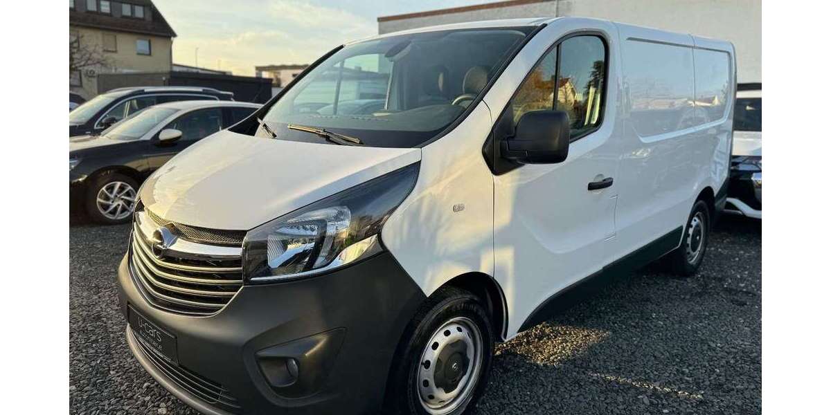 Opel Vivaro 125.100 km 10.900 &euro; Rüsselsheim am Main 65428