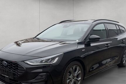 Ford Focus 17.231 km 22.550 &euro; Hanau 63452