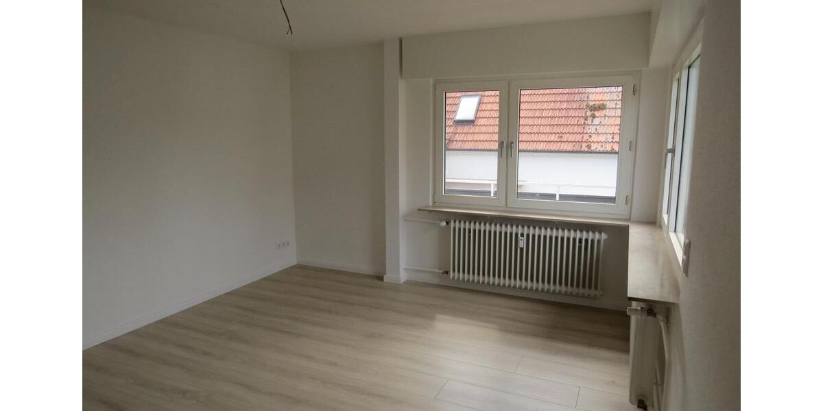Etagenwohnung Hasselroth - 3 Zimmer, 95 m&sup2;, 890&euro; | Angebot:26493495