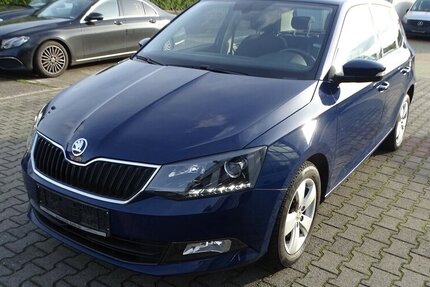 Skoda Fabia 1,2l TSI Style, DSG, Klima, Sitzheizung 44.854 km 12.590 &euro; Rodgau 63110