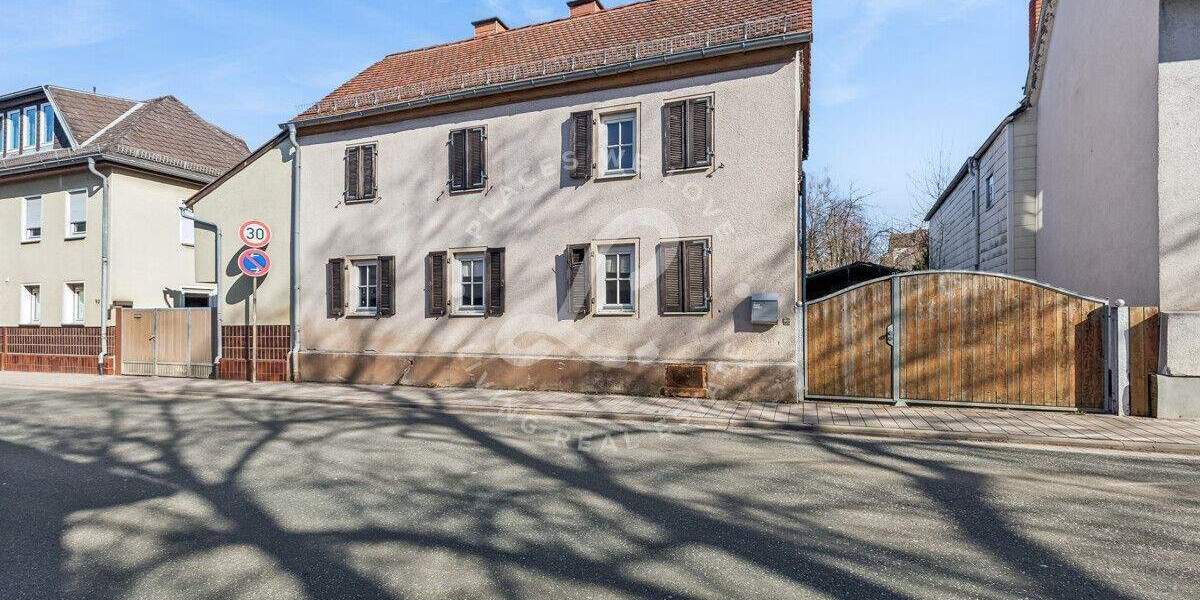 Einfamilienhaus Karben / Klein-Karben Klein-Karben - 6 Zimmer, 299.000&euro; | Angebot:25702318