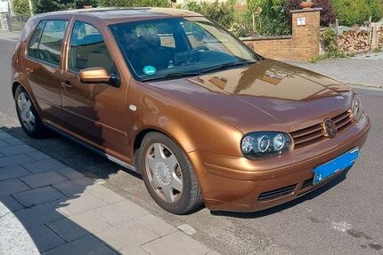 VW Golf 323.540 km 3.000 &euro; Friedberg (Hessen) 61169