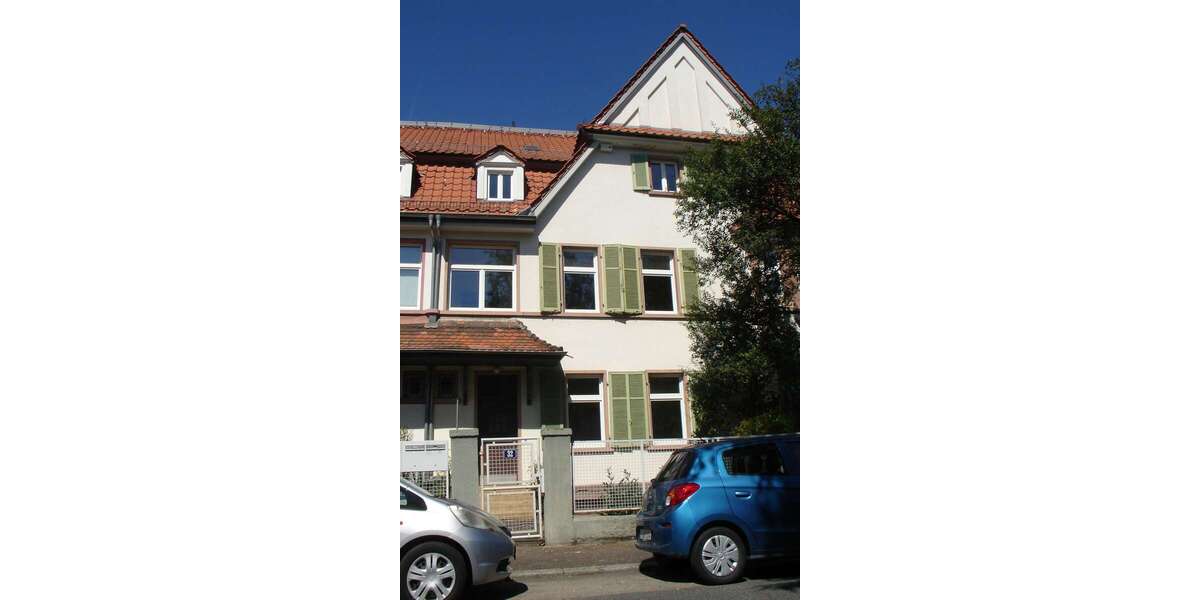 Haus zum Kaufen in Frankfurt am Main 1.180.000 € 196.48 m² 8 zimmer