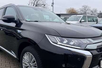 Mitsubishi Outlander 139.100 km 18.990 &euro; Frankfurt 60386