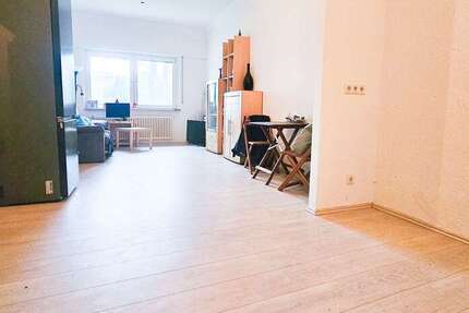 Wohnung zum Kaufen in Frankfurt am Main 199.000 € 57 m² 2 zimmer