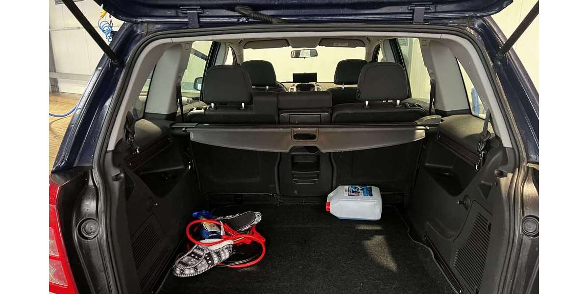 Opel Zafira 90.000 km 6.500 &euro; frankfurt am Main 65931