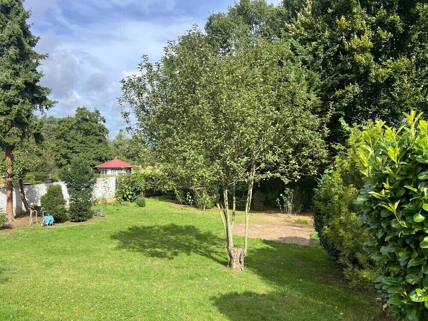 Zwei getrennte Wohnungen in einem Haus – charmantes Zweiparteien in bester Lage von Mühlheim!