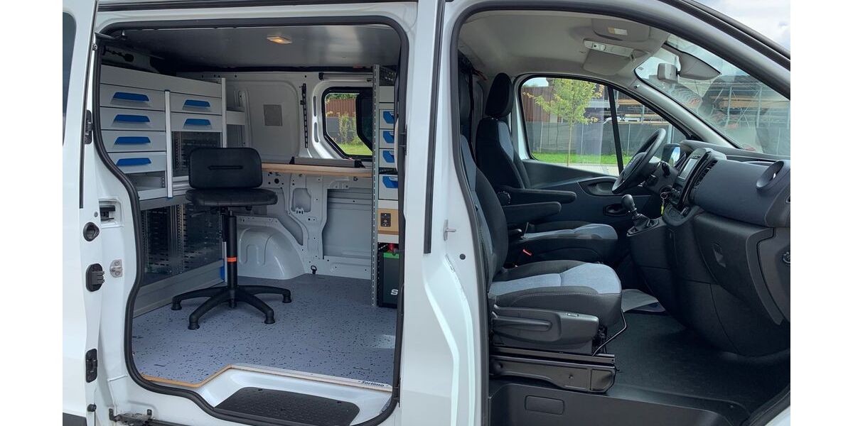 Opel Vivaro 69.000 km 19.999 &euro; Erlensee 63526