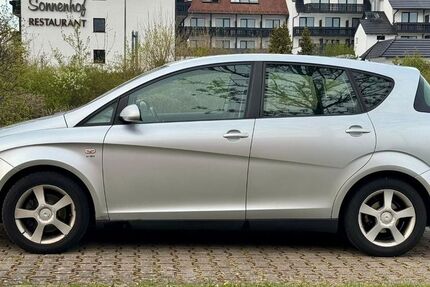 Seat Toledo 182.000 km 1.799 &euro; Dietzenbach 63128