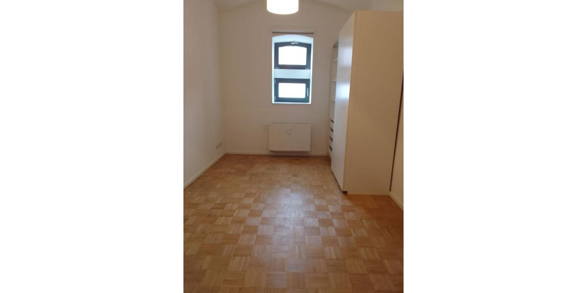 Terrassenwohnung Offenbach am Main Bürgel - 3 Zimmer, 83 m&sup2;, 900&euro; | Angebot:25759551