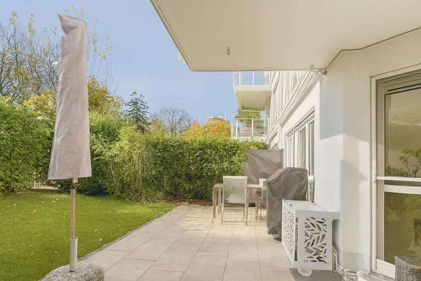 Wohnung zum Mieten in Frankfurt am Main 2.200 € 99 m² 3 zimmer