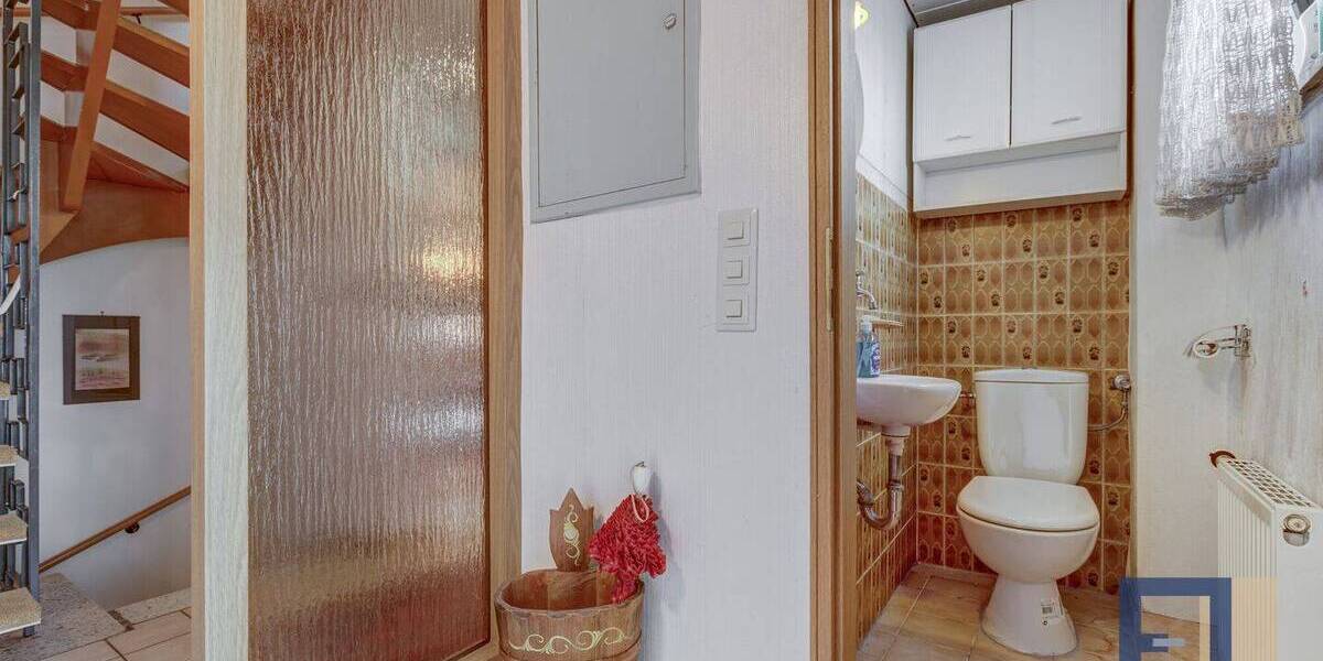 Reihenmittelhaus Bischofsheim - 5 Zimmer, 123 m&sup2;, 299.950&euro; | Angebot:26751033