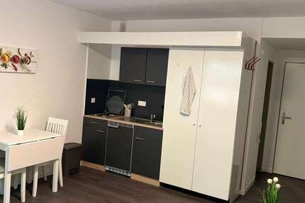 Zimmer Kelsterbach - 1 Zimmer, 900&euro; | Angebot:26897141
