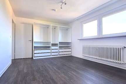 Wohnung Hanau Großauheim - 2 Zimmer, 71 m&sup2;, 800&euro; | Angebot:26819705