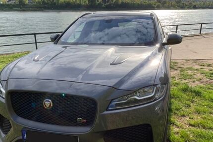 Jaguar F-Pace 61.764 km 54.900 &euro; Bad Homburg 61350