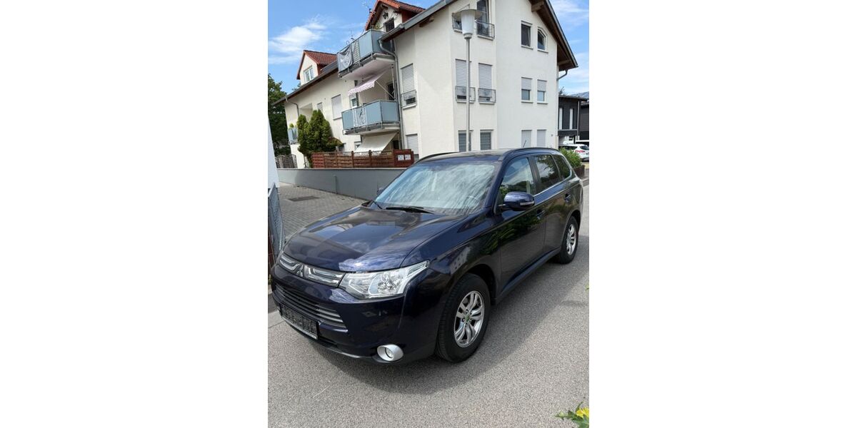 Mitsubishi Outlander 159.313 km 7.400 &euro; Babenhausen 64832