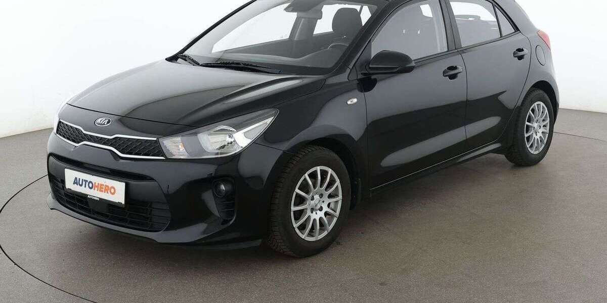 Kia Rio 75.208 km 9.590 &euro; Frankfurt am Main 65936