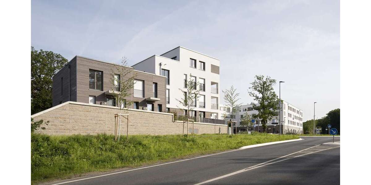 Etagenwohnung Friedrichsdorf - 4 Zimmer, 114 m&sup2;, 1.762&euro; | Angebot:25797294