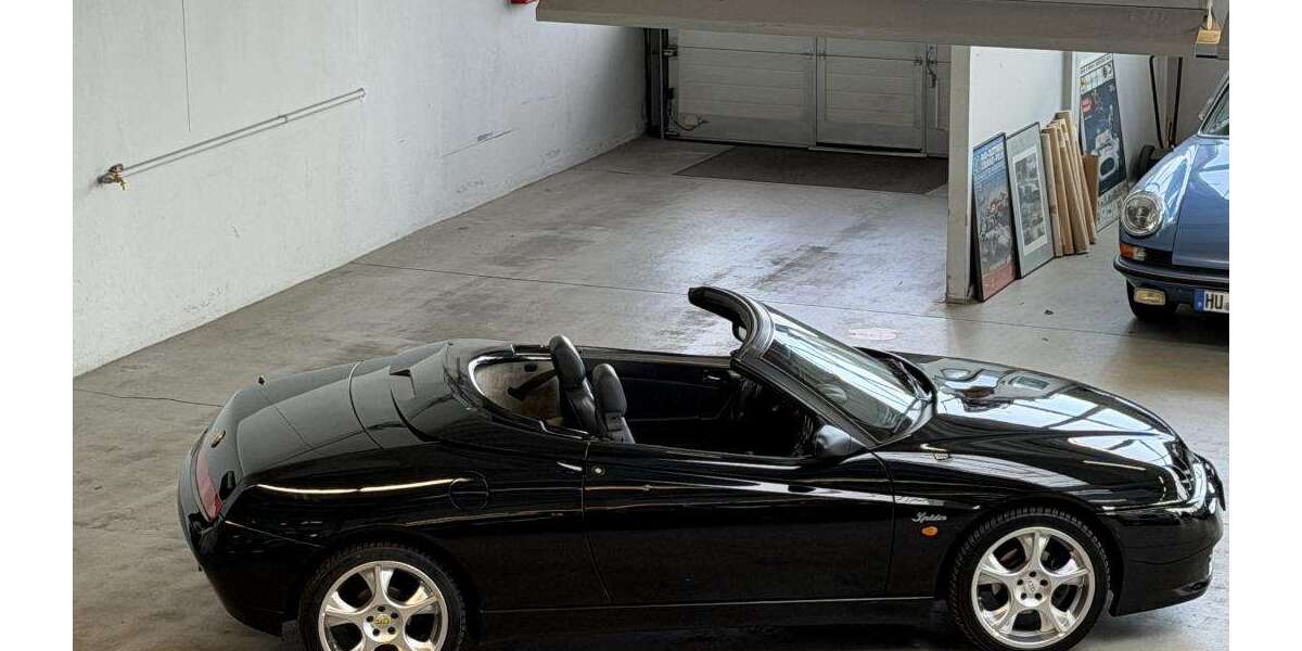 Alfa Romeo Spider 168.000 km 6.900 &euro; Frankfurt/Main 60388