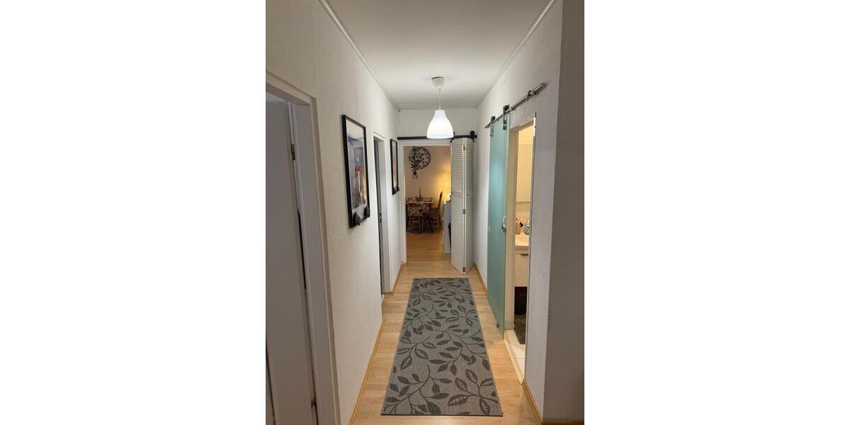 EG-Wohnung (70 m²) Einbauküche, Terrasse, Gartenanteil, Waldblick 3 zimmer