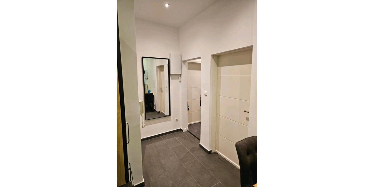 Erstbezug in vollausgestatteter 2er Frauen-WG (Frankfurt am Main) 1 zimmer