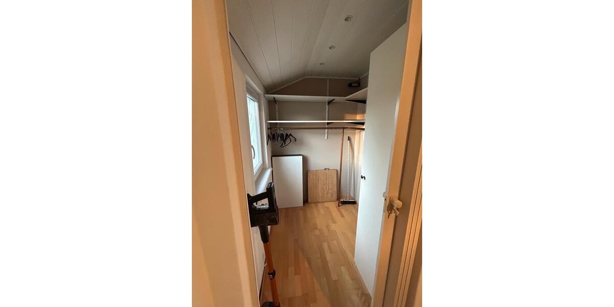 Dachgeschoßwohnung Frankfurt am Main Bergen-Enkheim - 3 Zimmer, 50 m&sup2;, 900&euro; | Angebot:26412889