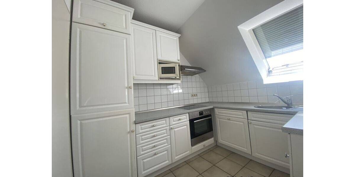 Etagenwohnung Rosbach von der Höhe Rodheim - 2 Zimmer, 72 m&sup2;, 950&euro; | Angebot:26927533
