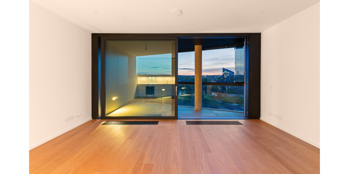 Etagenwohnung Frankfurt am Main Ostend - 2 Zimmer, 63 m&sup2;, 1.960&euro; | Angebot:25690988