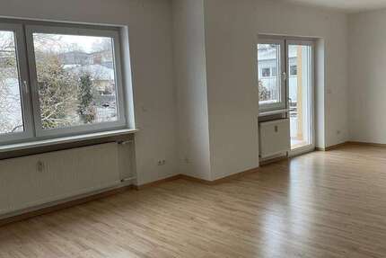 Wohnung Usingen - 3 Zimmer, 85 m&sup2;, 1.020&euro; | Angebot:24821624