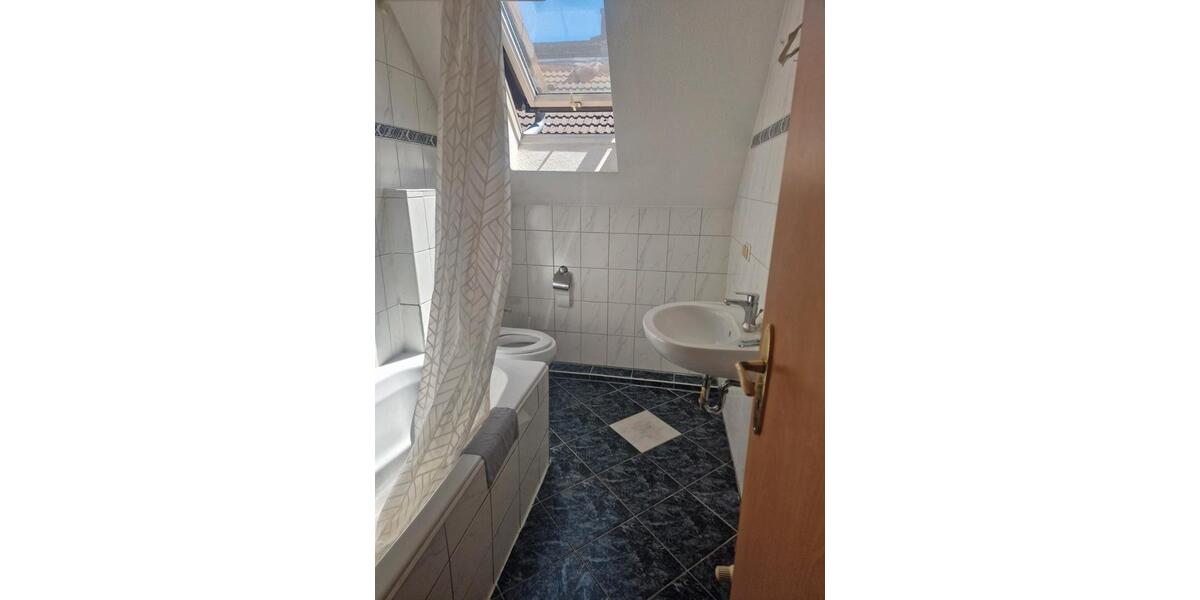 Etagenwohnung Hanau Groß-Steinheim - 2.5 Zimmer, 62 m&sup2;, 1.050&euro; | Angebot:26407518