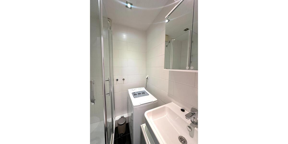 WG Zimmer in 3er WG Schwalbach 1 zimmer