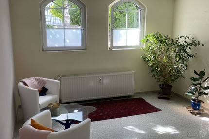 62m² Gewerbe- Praxisräume - provisionsfrei - zimmer