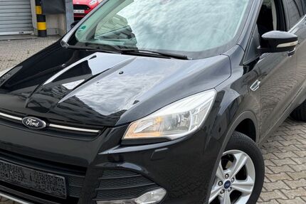 Ford Kuga 217.000 km 6.501 &euro; Frankfurt am Main 65933