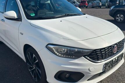 Fiat Tipo 246.000 km 5.999 &euro; Rüsselsheim 65428