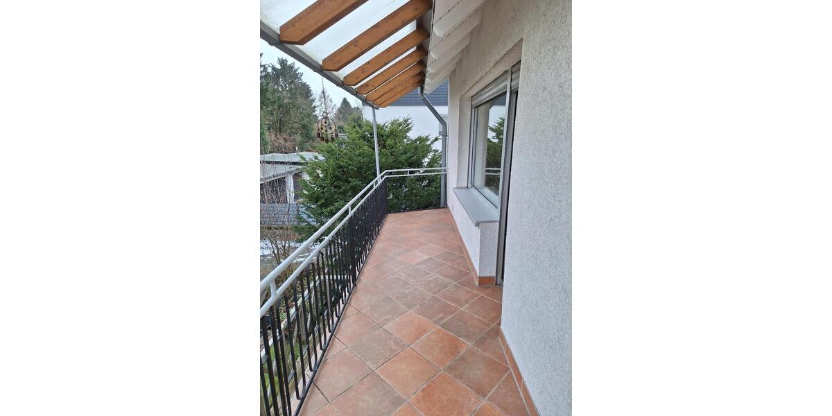 Helle, großzügige 3-Zimmer-Wohnung mit Balkon in Top-Lage - ruhig, aber zentral 3 zimmer