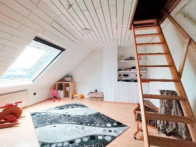 Mehrfamilienhaus, Wohnhaus Langenselbold - 10 Zimmer, 210 m&sup2;, 491.000&euro; | Angebot:26907993