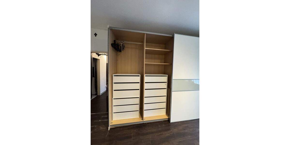 Möblierte 3-Zimmer-Wohnung (90 m²) mit Balkon, Klima & EBK - Nähe EZB 3 zimmer