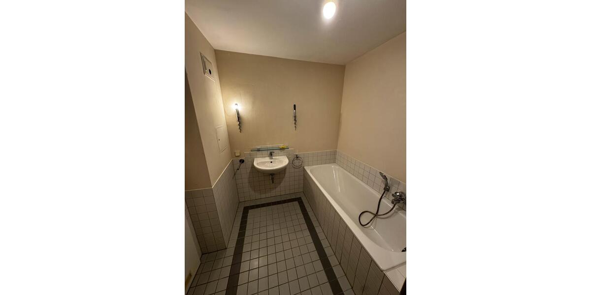 Etagenwohnung Frankfurt am Main Niederrad - 3 Zimmer, 78 m&sup2;, 1.156&euro; | Angebot:26277695