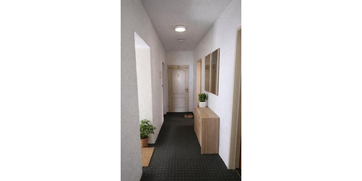 Etagenwohnung Erlensee - 3 Zimmer, 64 m&sup2;, 220.000&euro; | Angebot:27023136
