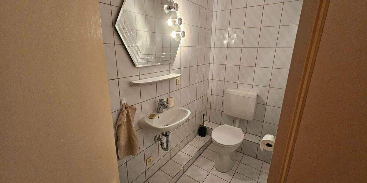 Etagenwohnung Hanau - 3 Zimmer, 85 m&sup2;, 985&euro; | Angebot:25246082