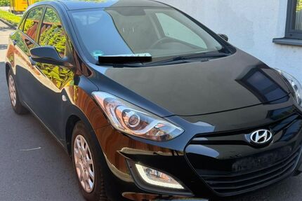 Hyundai i30 133.456 km 6.450 &euro; Friedberg (Hessen) 61169