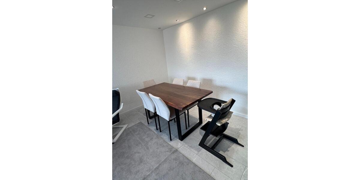 Etagenwohnung Bruchköbel - 3 Zimmer, 83 m&sup2;, 268.000&euro; | Angebot:26940632
