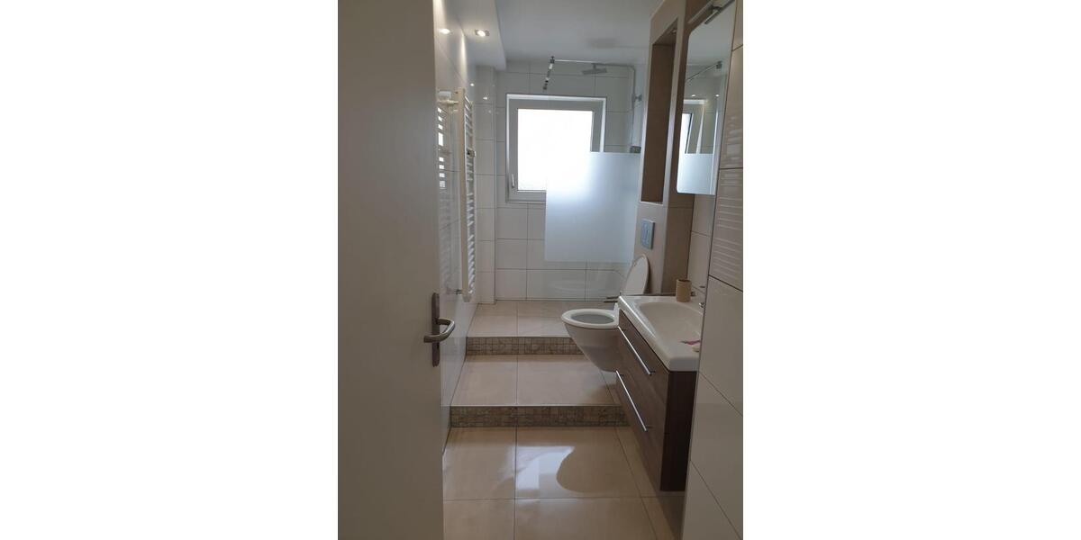 Möblierte 2,5-Zimmer Wohnung in FrankfurtOberrad zu vermieten! 2.5 zimmer