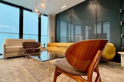 Wohnung zum Mieten in Frankfurt am Main 3.600 € 90 m² 2 zimmer